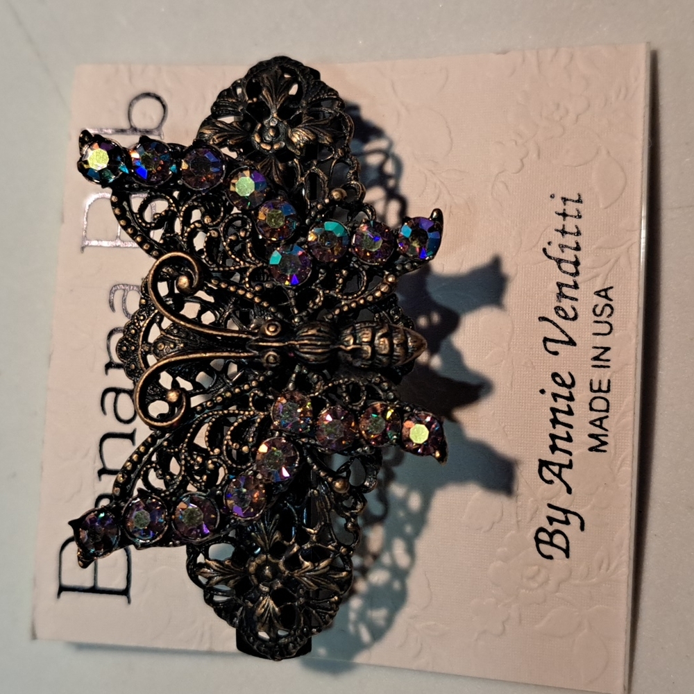Vintage banana Bob pin